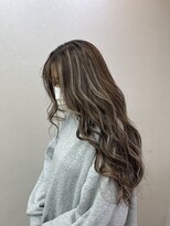 エミーバイモアムー(Emmie byMoremuu)&nbsp;大人ハイライト