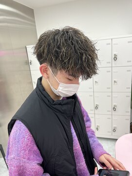 キャンディ 横浜(CANDY) 【岸本泰芽指名】ツイスパ/メッシュ/刈り上げマッシュ