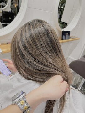 アムヘアー(A.M. hair) バレイヤージュ