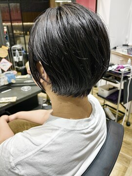 カシータフロル ららぽーと愛知東郷店(Casita flor) 【stylist つじ】ショートボブ