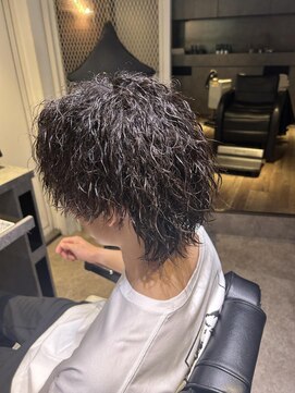 クオンヒール(QUON HEAL) 無造作ツイストスパイラルウルフパーマ