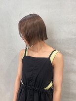 ニトバイアンキシム(nit by ahnkism)&nbsp;ボブミルクティーベージュブリーチダブルカラー堀江