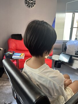 リベット(LIVET) ショートボブ