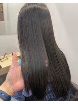 カミエ(kamie)&nbsp;◎アッシュグレージュ　ブリーチなし　神戸　三宮