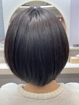 アオ 花咲町(a-o) 軽めショートボブ！