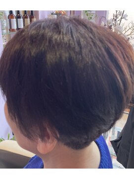 木洩れ陽サロンアイリス ショートカット