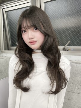 エヌアイ オモテサンドウ(ni omotesando) 韓国ヘア/内巻きスタイリング/オリーブベージュ　上野