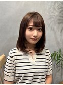 20代/30代/40代/ミディアム/レイヤー/小顔カット