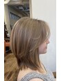 サロンドベリタ(salon de VERITA)&nbsp;Medium layered style with curtain bang