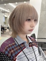 サンクプロジェクト(cinq PROJECT)&nbsp;原宿韓国顔周りボブレイヤーミルクティーヘーゼルベージュ外ハネ