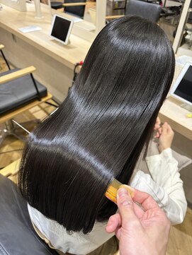 ジーナ 福岡藤崎(Zina) 《艶髪》美髪縮毛矯正