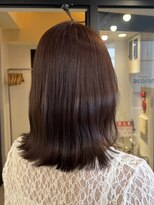 アコロン(acoron)&nbsp;ピンクベージュ×外はねミディアム