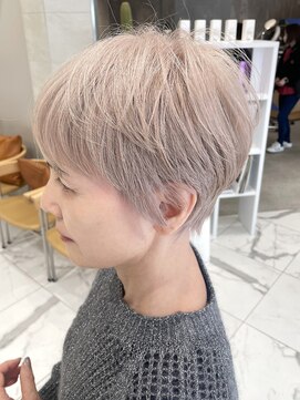 ピークアブー 原宿ハラカド(PEEK-A-BOO) ショートヘア/ハイトーンショート/ミセスショート/PEEKABOO