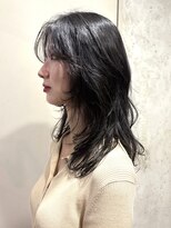 モラ 神楽坂(Mora)&nbsp;フラッフィーレイヤー/ stylist Rena