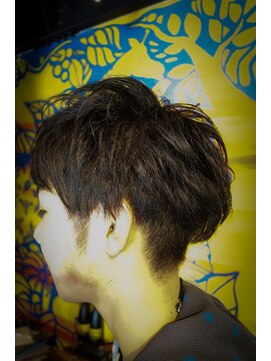 アントルポ(entrepot) 遊び心 ツーブロック