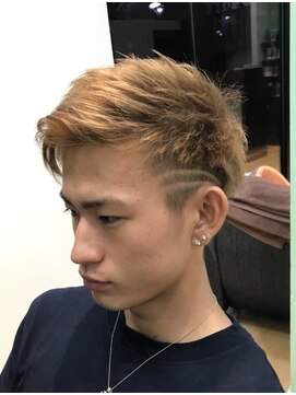 ムジカヘア(Musica hair) ワイルドツーブロックショート