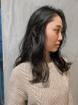 ベルリン(Berlin) 柔らかな地毛風セミロングStyle