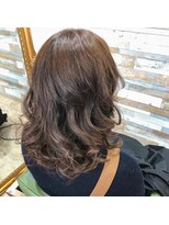 ハウオリ ヘアーワークス(Hauoli hair works)&nbsp;春カラー、ピンクアッシュ