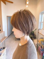 ラブレスカルペディエム(LAVLESS Carpediem) ふわっと丸みショート