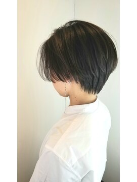 フルショウ 梅田(FURUSHO) 大人可愛い20代30代40代ボブショート黒髪オシャレショート