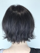 トレパルッキエーレ(tre parrucchiere)&nbsp;［-tre-］ウェーブ×ミニボブ