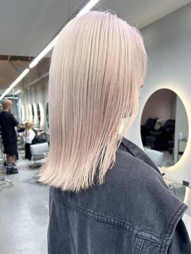 ソル ジングウマエ(SOL JINGUMAE) ホワイトベージュカラーインナーカラーグレージュカラーブリーチ