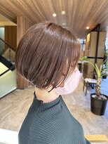 ココ(qoqo)&nbsp;透明感と艶感！色もシルエットもきれいな丸みショート