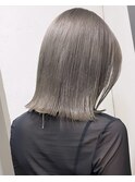 シルバーグレー/切りっぱなしボブ