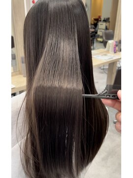 ヨロ(YoLo.) 縮毛矯正