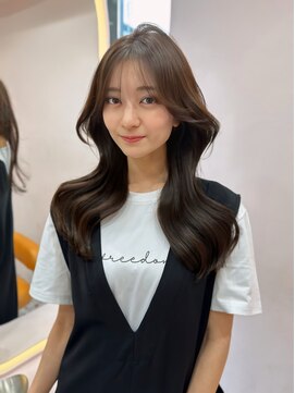 ボタン シブヤ(VOTAN SHIBUYA) 韓国ヘア/シースルーバング/顔まわりカット/くびれヘア/前髪あり