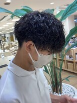 シャルムバイケンジ(Charm.by KENJE)&nbsp;波巻きスパイラル/ツイストスパイラル/メンズパーマ/銀座