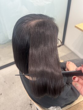 ファムバイアヴァンス(Femme by AVANCE.) 髪質改善ストレート