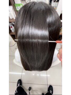 メルシー 福岡天神店(Merci) 髪質改善トリートメント/酸性矯正/美髪矯正/福岡/天神
