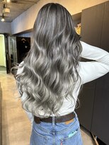 サニー 渋谷(SUNNY)&nbsp;バレイヤージュ、ハイライト、レイヤーカット、グレージュ