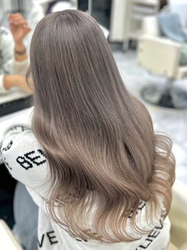 アフィナー(Afinar) 【横浜駅/横浜西口】  透明感グレージュ×大人ロングウェーブ