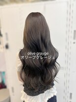アリュウル 表参道 青山(Allure)&nbsp;オリーブグレージュ/レイヤーカット/透明感カラー　佐藤