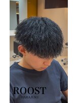 ルースト 原宿店(ROOST)&nbsp;MEN’S HAIR/波巻ツイストスパイラル/フェザーパーマ/眉毛/原宿