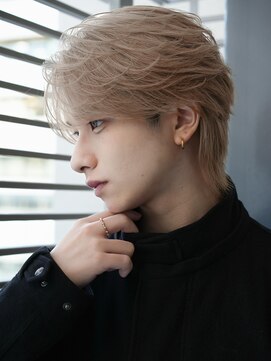 リップス 天神(LIPPS) 『ミルクティーフェザー』|横顔映える|大人カラー