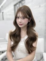 エヌアイ オモテサンドウ(ni omotesando)&nbsp;ブリーチ無し☆明るめヘーゼルベージュ　　【正木碧】