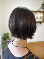 エルフゥ(Elle fou)&nbsp;ミニボブ　シルバーカラー　艶髪