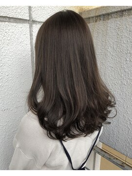 アンビエンテ(ambiente) セミロング アッシュ イノアカラー