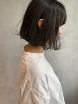 キチ(kichi.)&nbsp;[kichi.] 切りっぱなしボブ×ミントアッシュ