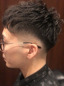 ヒロギンザ 田町店(HIRO GINZA) スキンフェード×ゆるめパーマ