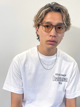 ウェイビーエフティフィフス 横浜西口(WAVEY ft.fifth) 波巻きスパイラルツイストスパイラルパーマセンターパートメンズ