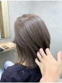 ペールベージュ/セクションカラー/外ハネボブ[稲毛/稲毛駅]