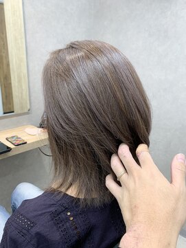 リベストバイジェービー 稲毛(li best. byjb) ペールベージュ/セクションカラー/外ハネボブ[稲毛/稲毛駅]