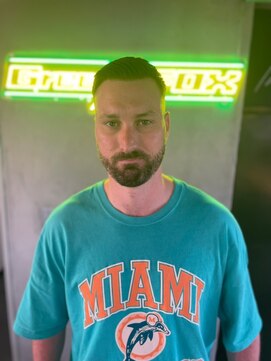 グリーディーフォックス 代々木(Greedy FOX) 韓国マッシュ/センタ-パ-ト/ツイストスパイラル/スキンフェード