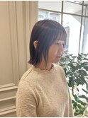 オリーブベージュ