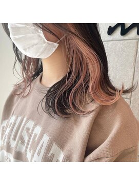 ロハスバイケンジ(LOHAS by KENJE) 顔周りから見えるインナーカラー