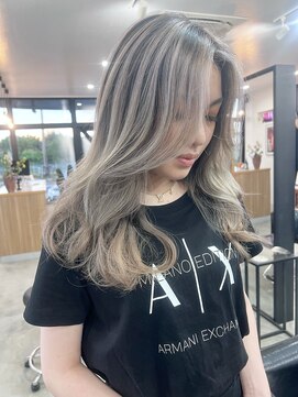 ウィリーベル 沖縄(WILLIE BELLE) バレイヤージュ